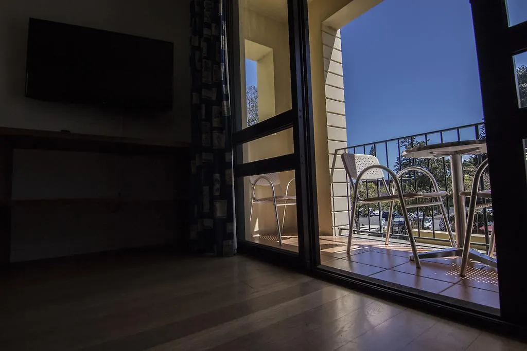 Apartamentos Turisticos Avenue Park Funchal  Apartmanhotel